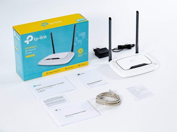 TP-Link TL-WR841N WLAN-Router Lieferumfang