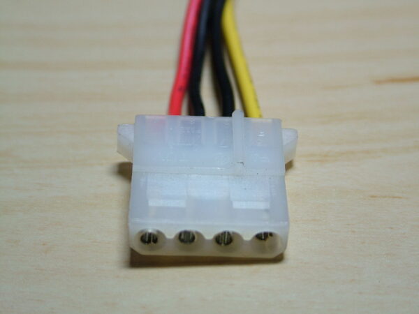 Molex Stecker mit Kabel